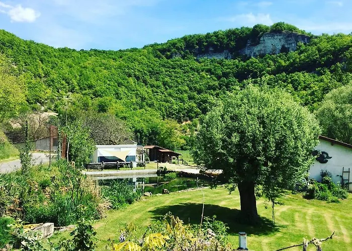 Prázdninový dům La Roulotte En Plein Nature Au Blagour *