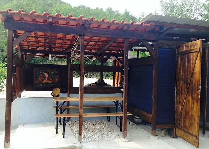 La Roulotte En Plein Nature Au Blagour Prázdninový dům *