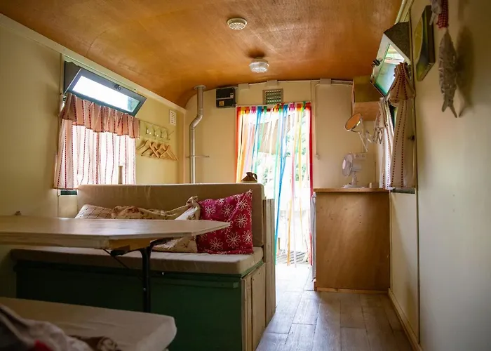 Pipowagen Blagour Midden In De * Lachapelle-Auzac