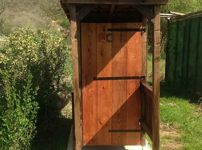 Pipowagen Blagour Midden In De * Lachapelle-Auzac